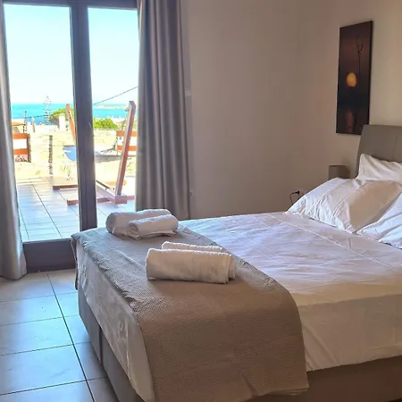 Petracasa Luxury * Azolimnos